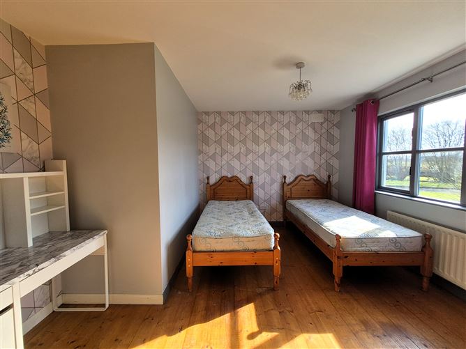 No. 4 The Crannogs, Louisburgh, Mayo