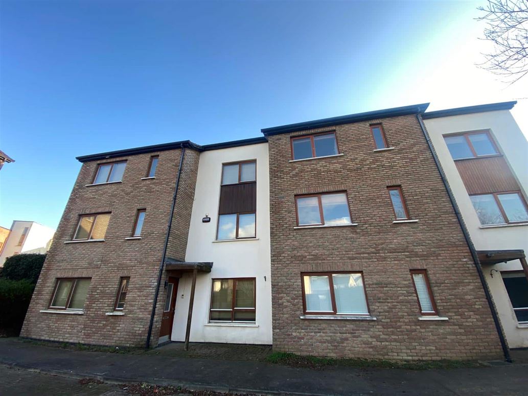 Hunters Court, Hunters Wood, Ballycullen, Dublin 24