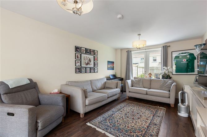 19 Diswellstown Court, Hamilton Park, Castleknock, Dublin 15