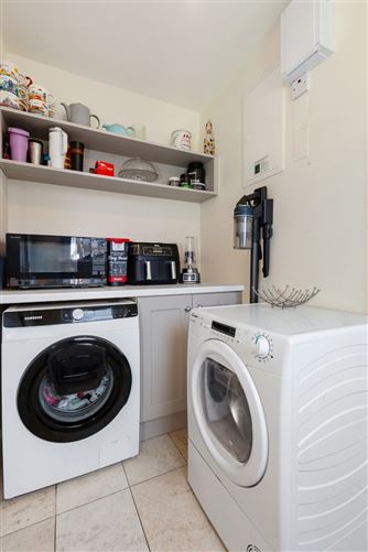 Photo 7 of 20 — 19 Diswellstown Court, Hamilton Park, Castleknock, Dublin 15
