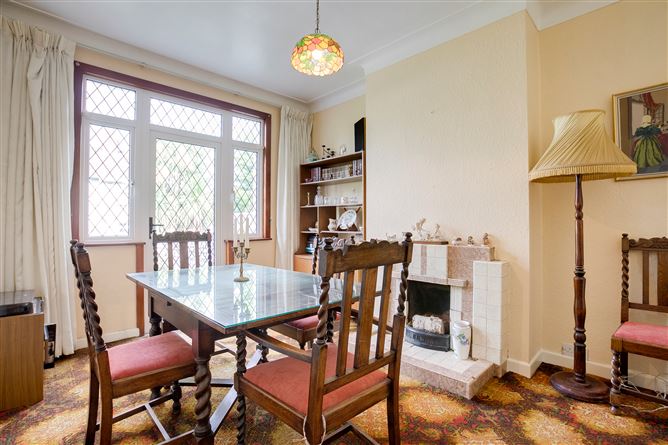 20 Barton Road West, Rathfarnham, Dublin 14