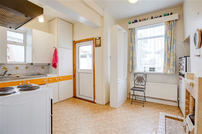 20 Barton Road West, Rathfarnham, Dublin 14