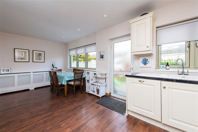 18 Broadford Drive, Ballinteer, Dublin 16