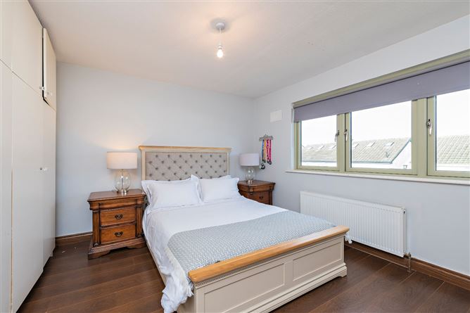18 Broadford Drive, Ballinteer, Dublin 16