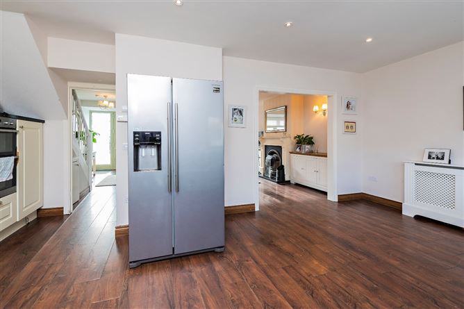 18 Broadford Drive, Ballinteer, Dublin 16