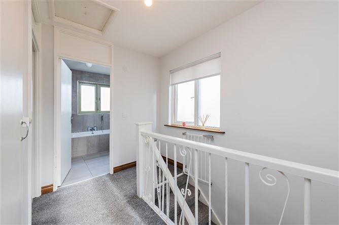 18 Broadford Drive, Ballinteer, Dublin 16