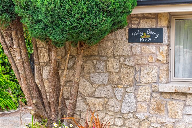 Hollyberry Mews, Carrickbrennan Road, Monkstown, Dublin
