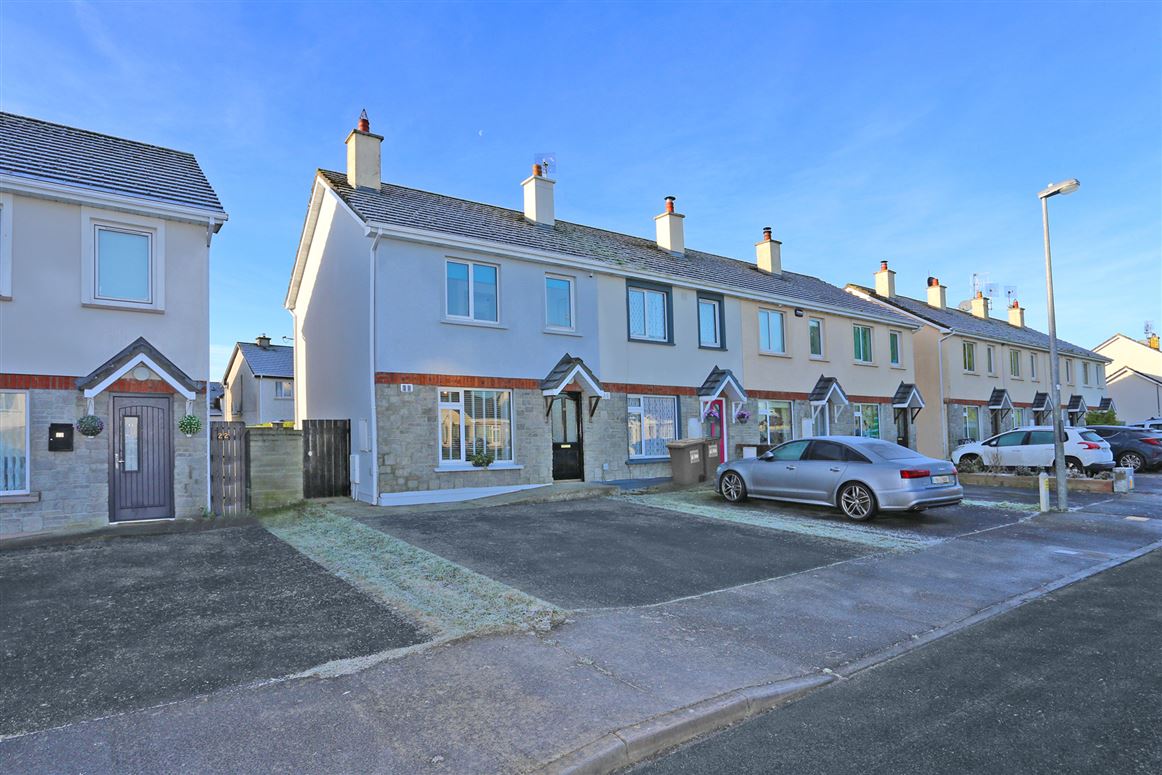 23 Cluain Aoibheann, Ballycasey, Shannon, Co. Clare Sherry FitzGerald