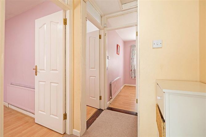 64 Sarsfield Park, Lucan, Co. Dublin, Dublin