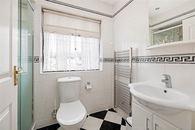 64 Sarsfield Park, Lucan, Co. Dublin, Dublin