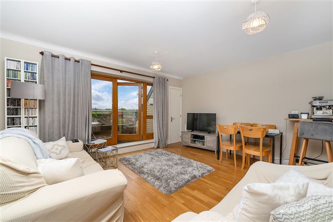 134 Knockmaree, Chapelizod, Dublin 20