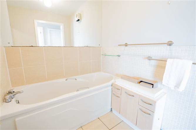 Apartment 15, The Quay, Market point, , Mullingar, Westmeath