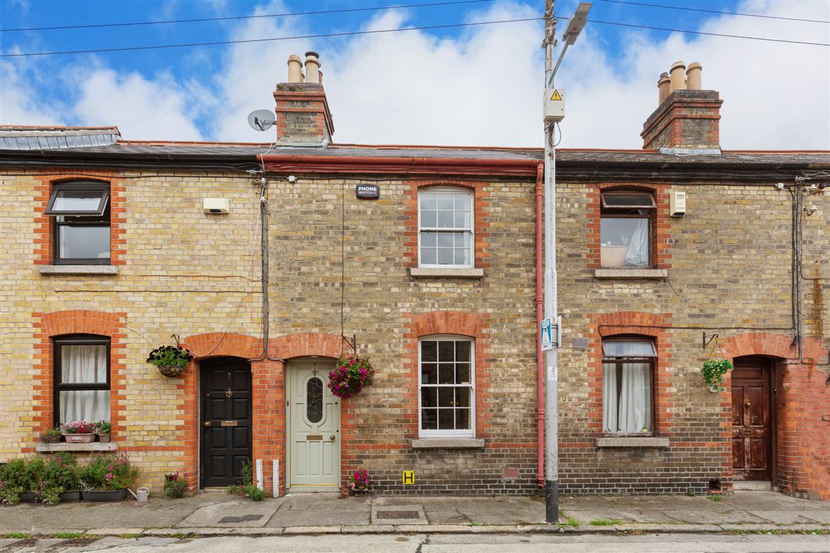 8 Drummond Place, Harolds Cross, Dublin 6