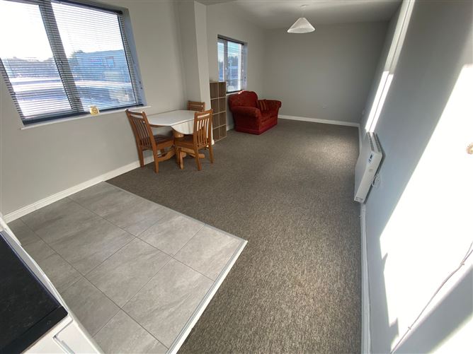 Walkinstown Green, Walkinstown, Dublin 12