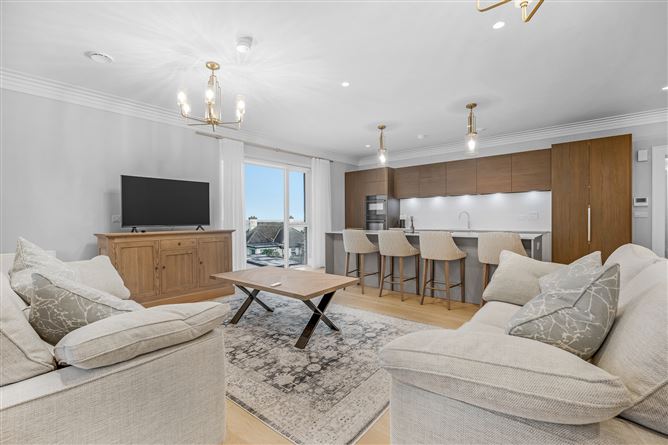 6 Low Rock Apartments , Malahide, County Dublin