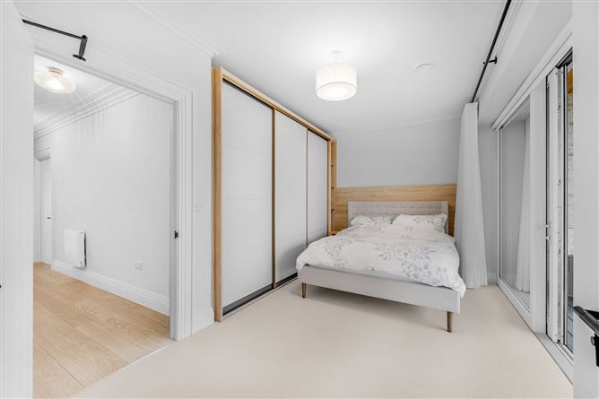 6 Low Rock Apartments , Malahide, County Dublin