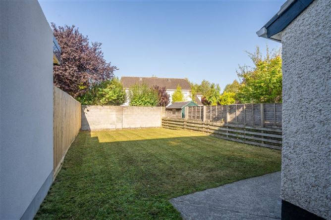 Photo 21 of 23 — 14 Luttrellstown Grove, Castleknock, Dublin 15