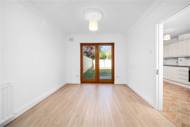 Photo 5 of 23 — 14 Luttrellstown Grove, Castleknock, Dublin 15