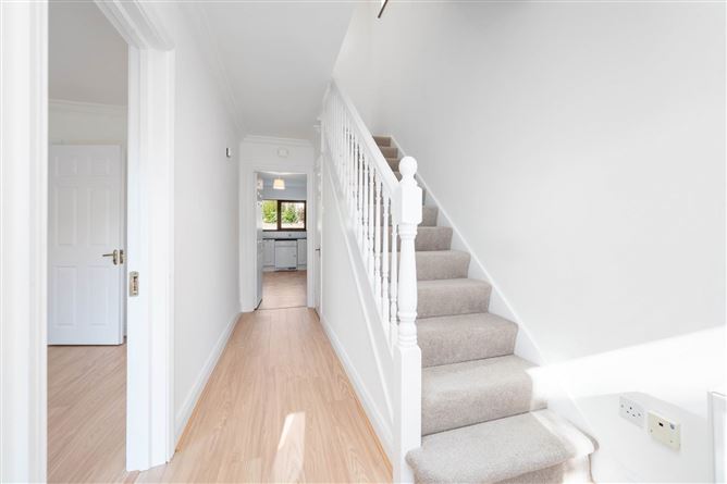 Photo 10 of 23 — 14 Luttrellstown Grove, Castleknock, Dublin 15