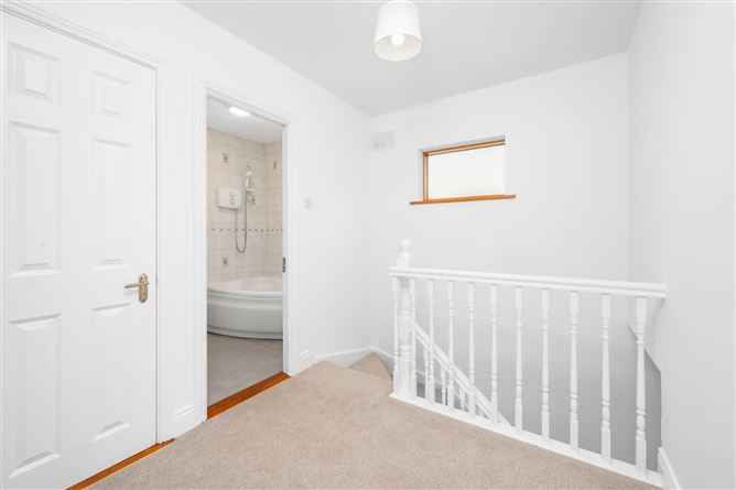 Photo 18 of 23 — 14 Luttrellstown Grove, Castleknock, Dublin 15