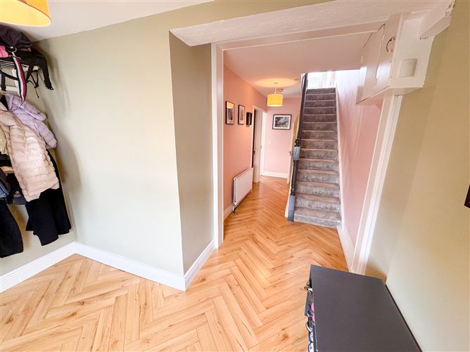 35 Willow Vale, Ballybrack, County Dublin