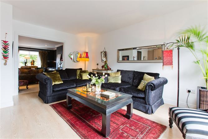 19 Priory Walk, Whitehall Road, Terenure, Dublin 12