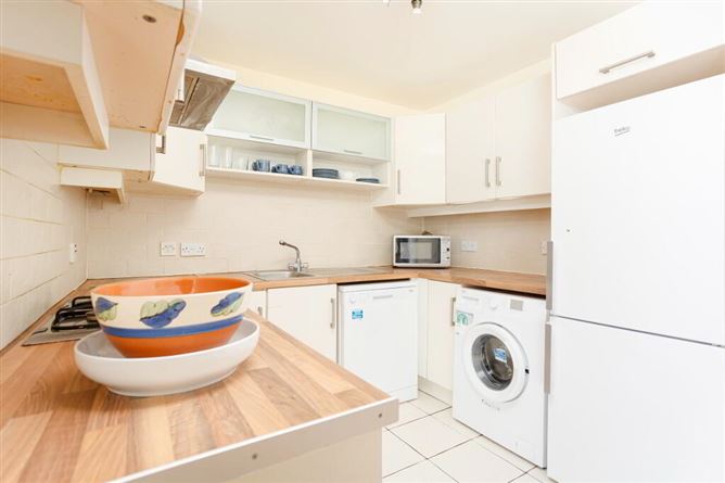 2 Adamstown Avenue, Adamstown Castle, Lucan, Dublin