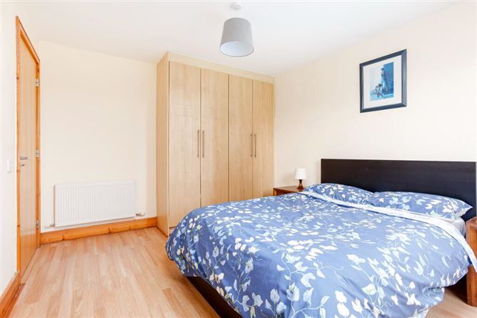 2 Adamstown Avenue, Adamstown Castle, Lucan, Dublin