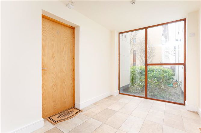 2 Adamstown Avenue, Adamstown Castle, Lucan, Dublin