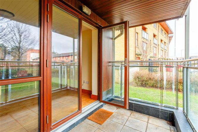 2 Adamstown Avenue, Adamstown Castle, Lucan, Dublin