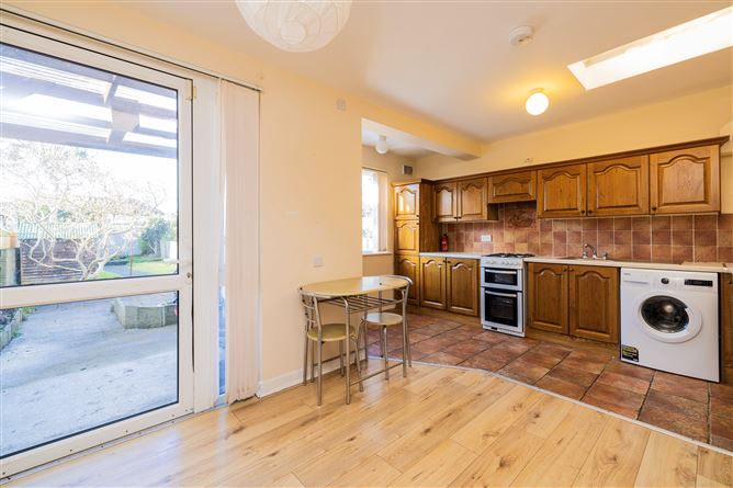 24 Iveleary Road, Whitehall, Dublin 9
