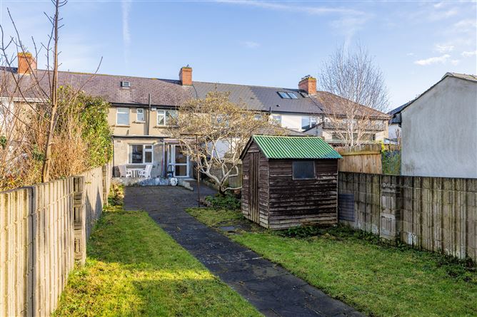 24 Iveleary Road, Whitehall, Dublin 9