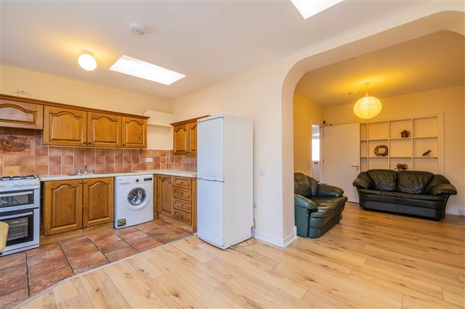 24 Iveleary Road, Whitehall, Dublin 9
