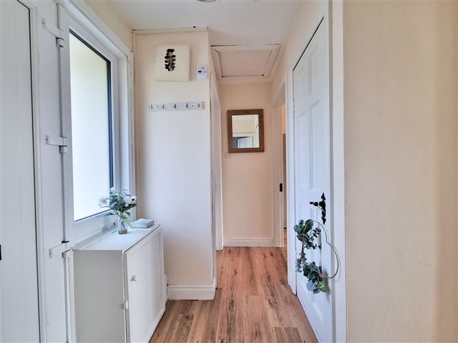 8 Bishop Rogan Park, Kilcullen, Kildare