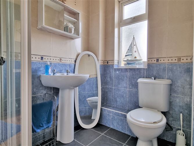 8 Bishop Rogan Park, Kilcullen, Kildare