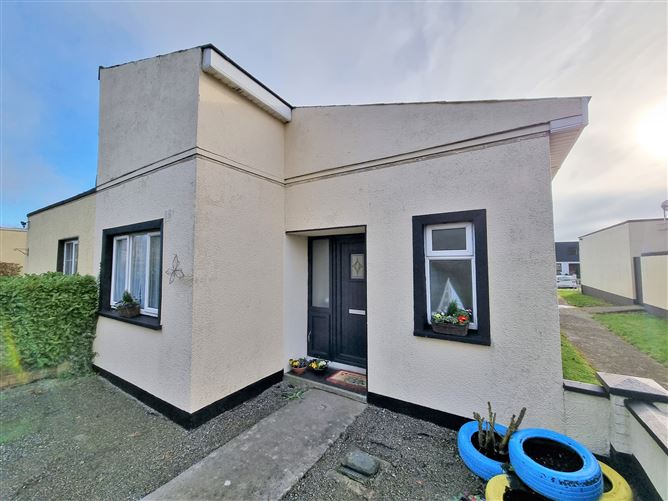 8 Bishop Rogan Park, Kilcullen, Kildare