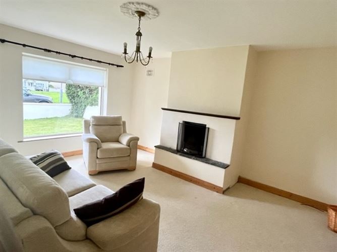 7 Lioscarrig Drive, Caherslee, Tralee, Kerry