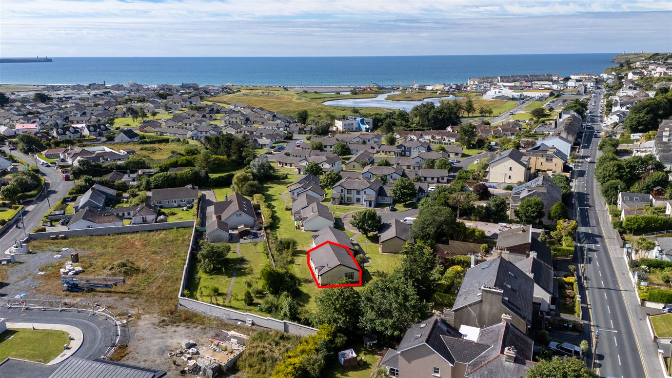 37 Pebble Lawn, Pebble Beach, Tramore, Waterford
