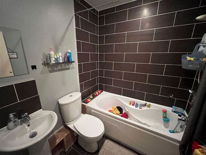 5 The Close, Harbour Heights, Passage West, Cork