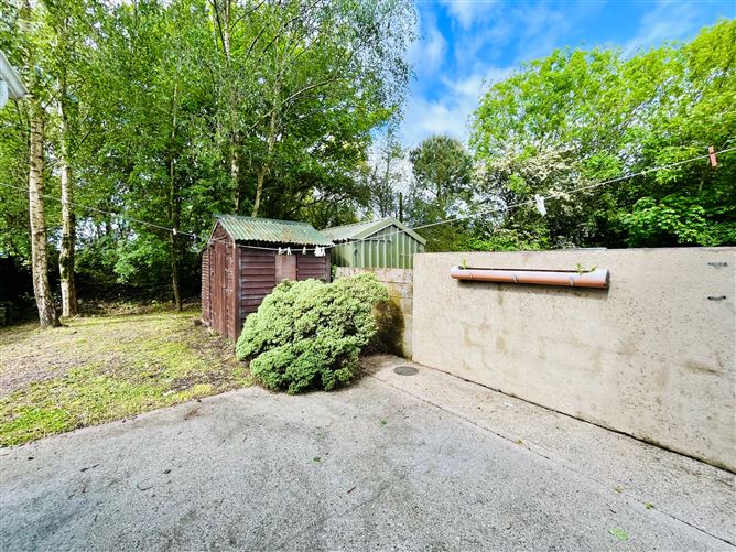 Photo 22 of 27 — 36 Madeira Grove, Enniscorthy, Wexford