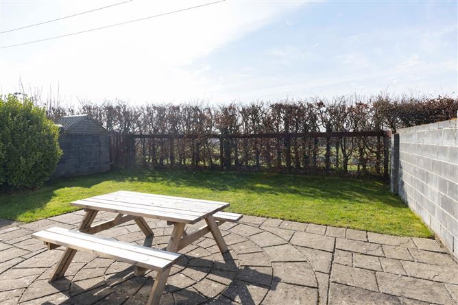 2 Knightsfield Crescent, Dunsany, Co. Meath