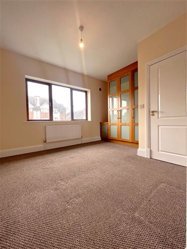36 waters edge, oldtown demesne, Naas, Co. Kildare