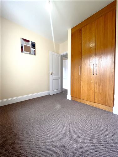 36 waters edge, oldtown demesne, Naas, Co. Kildare