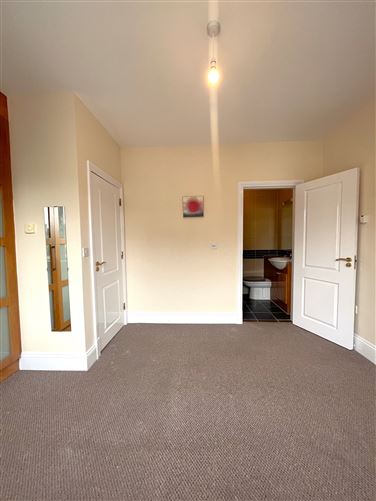36 waters edge, oldtown demesne, Naas, Co. Kildare