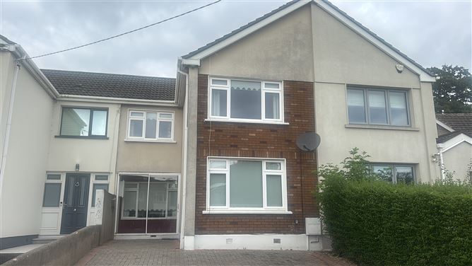 https://photos-a.propertyimages.ie/media/7/6/6/4957667/f5738f4a-1438-44ad-aa0f-d676875bbf04_l.jpeg