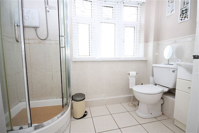 74 The Crescent, Millbrook Lawns, Tallaght, Dublin 24