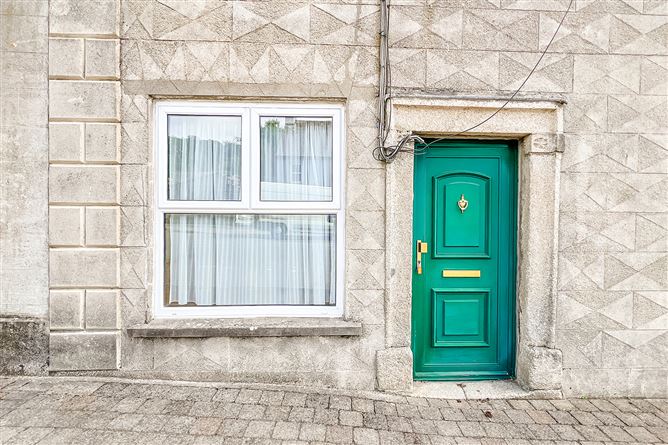 Lower Main Street, Borris, Co. Carlow