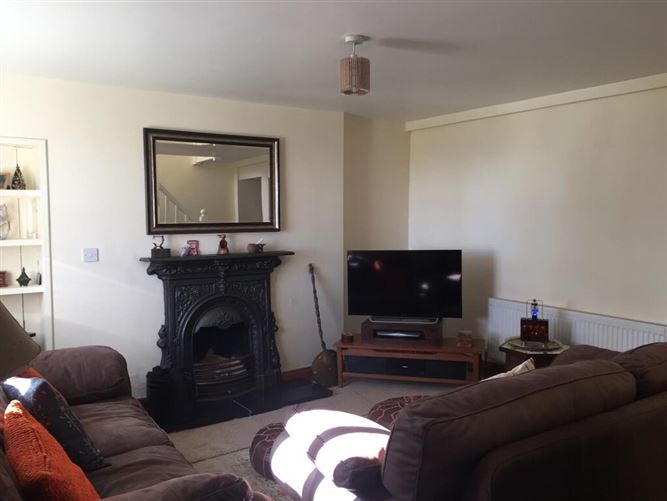 Rose Cottage, Edmonstown, Ballaghaderreen, Roscommon