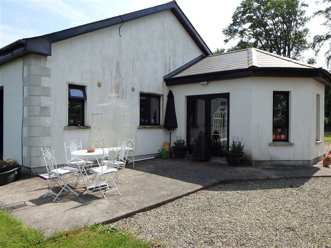 Framlingham Place, Ballykeenan, Myshall, Co. Carlow