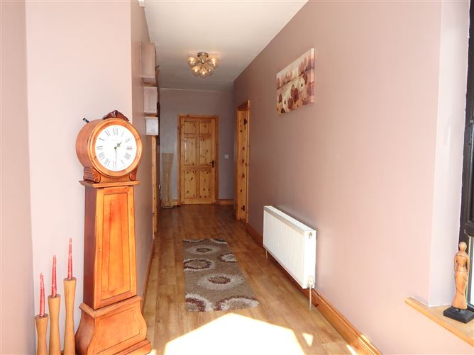 Framlingham Place, Ballykeenan, Myshall, Co. Carlow
